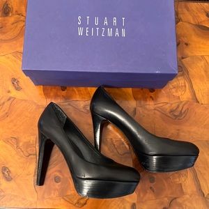 Stuart Weitzman platform pumps size 6